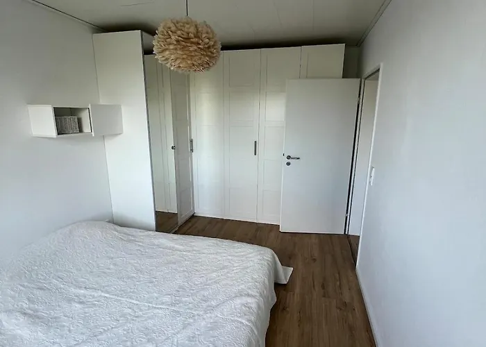 4 With Lakeview, Near Vw & Powerco &peaceful Appartement